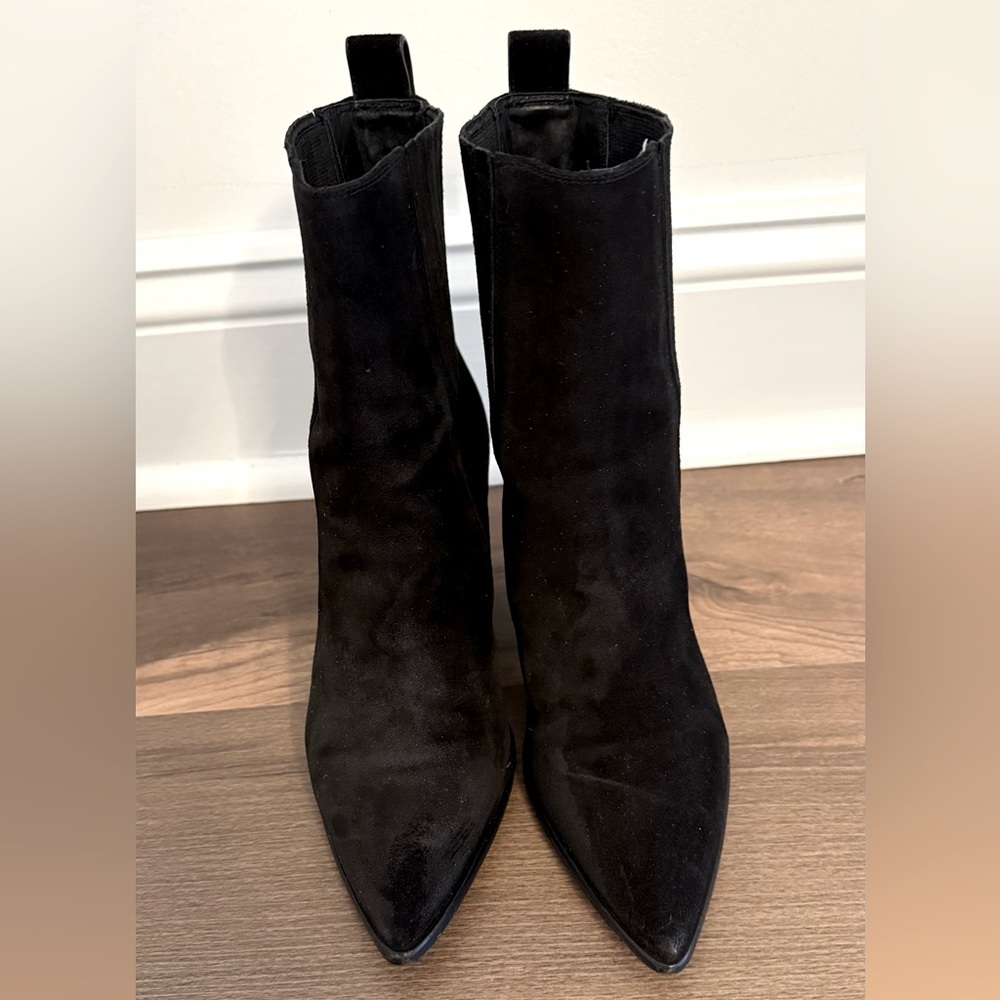 Veronica Beard Sanai Suede Boot